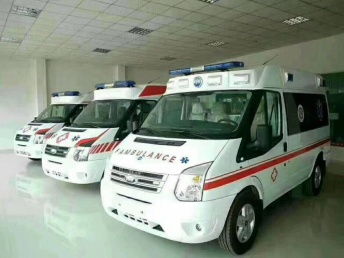 北京華遠(yuǎn)救護(hù)車出租公司 專業(yè)危重患者長途轉(zhuǎn)送與汽車租賃服務(wù)